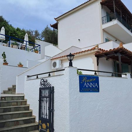 פטיטיריון Pension Anna מראה חיצוני תמונה