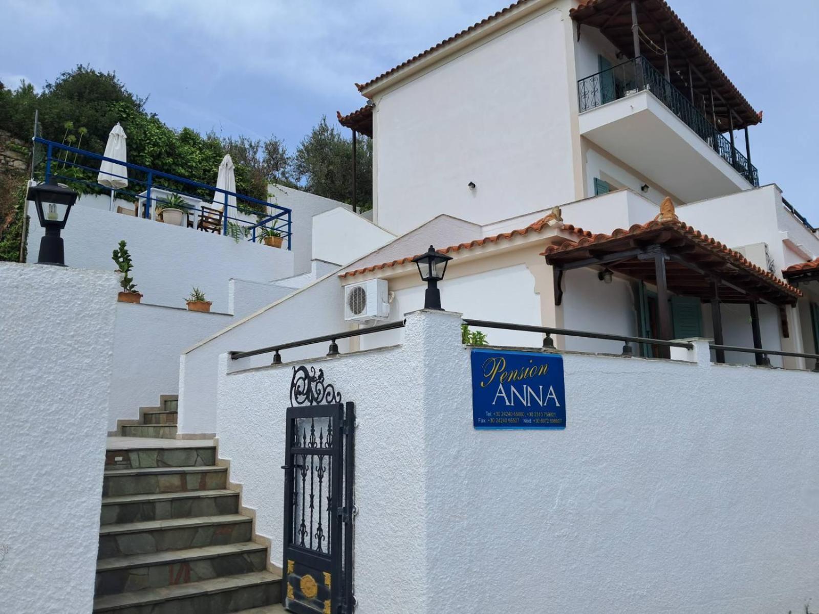 פטיטיריון Pension Anna מראה חיצוני תמונה